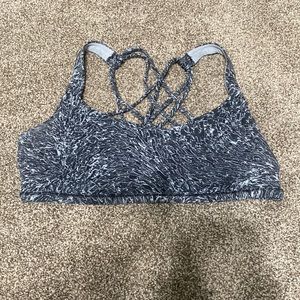 Lululemon free to be sports bra in a size 8 *light support*